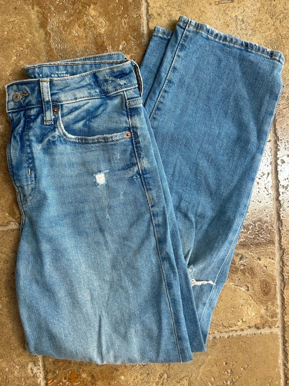 EUC Old Navy High Rise O.G. Loose Jeans - Size 4